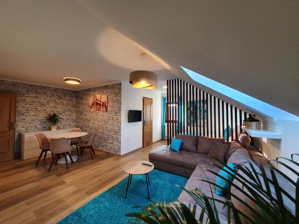 Reteskert Vendeghaz Es Apartman ベーラパットファールヴァ エクステリア 写真