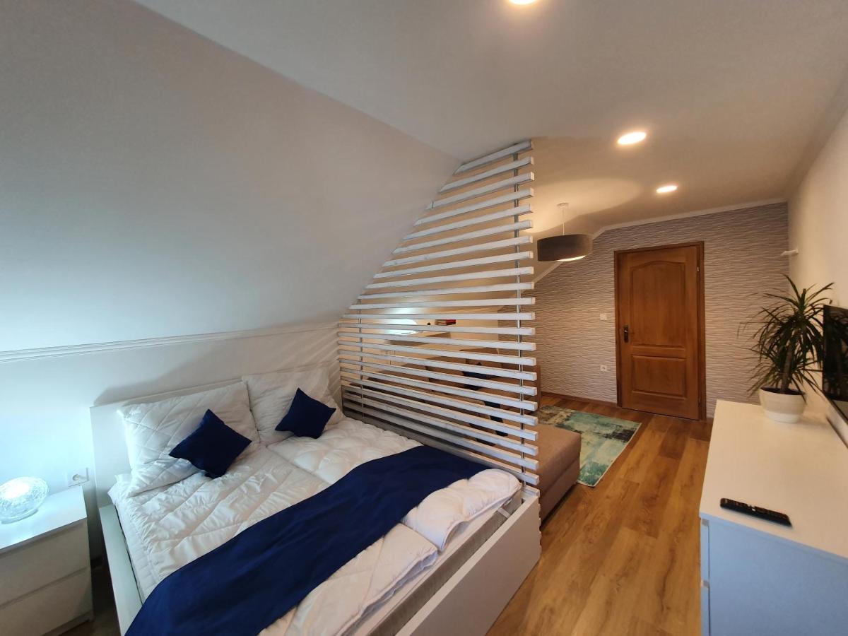 Reteskert Vendeghaz Es Apartman ベーラパットファールヴァ エクステリア 写真